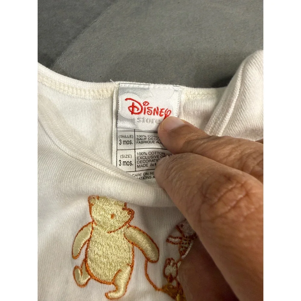 Disney Store Winnie the Pooh Tigger Vintage‎ Baby Bodysuit White 3 Months Cotton